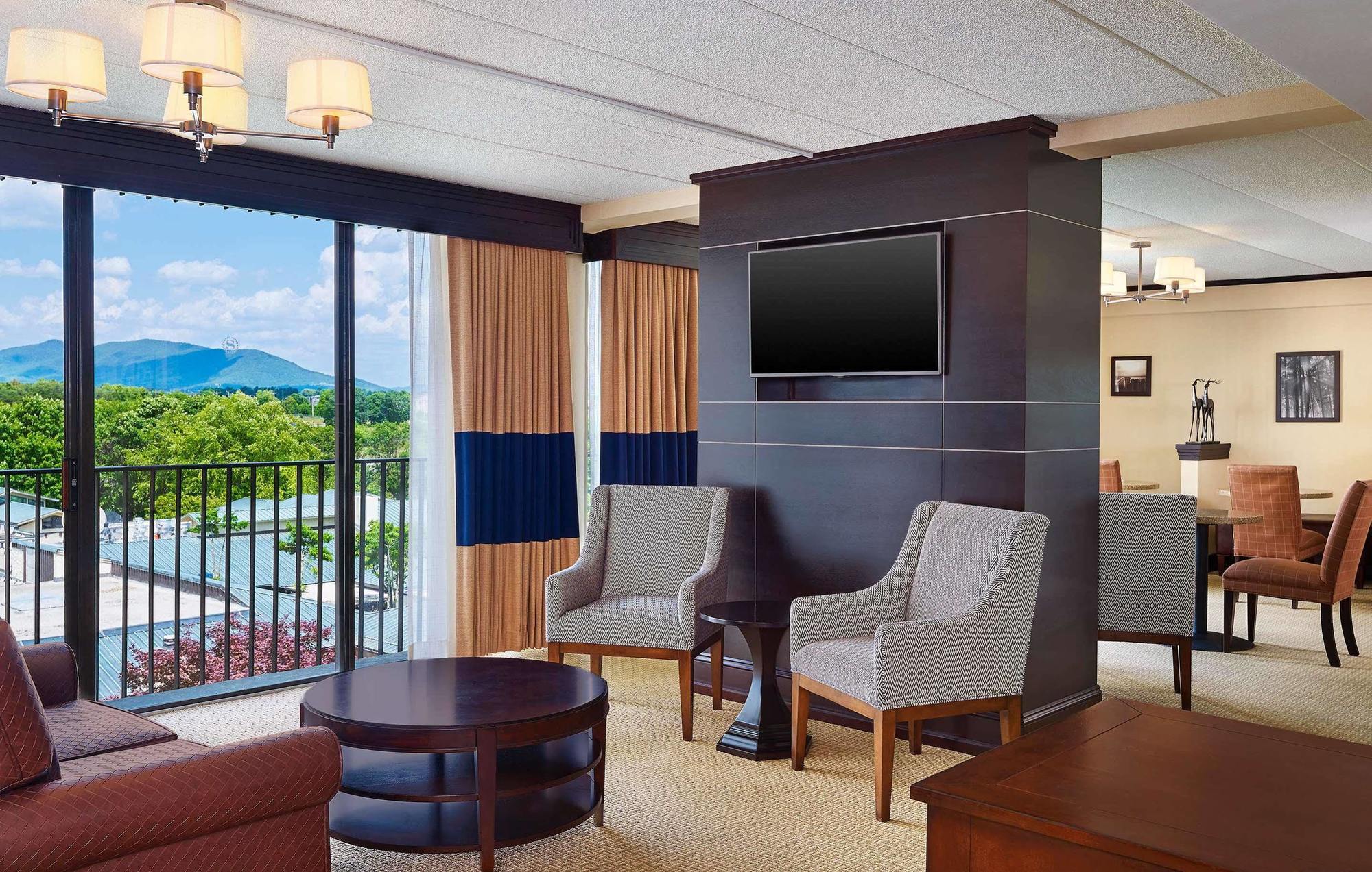 Blue Ridge Hotel & Conference Center Roanoke Zewnętrze zdjęcie